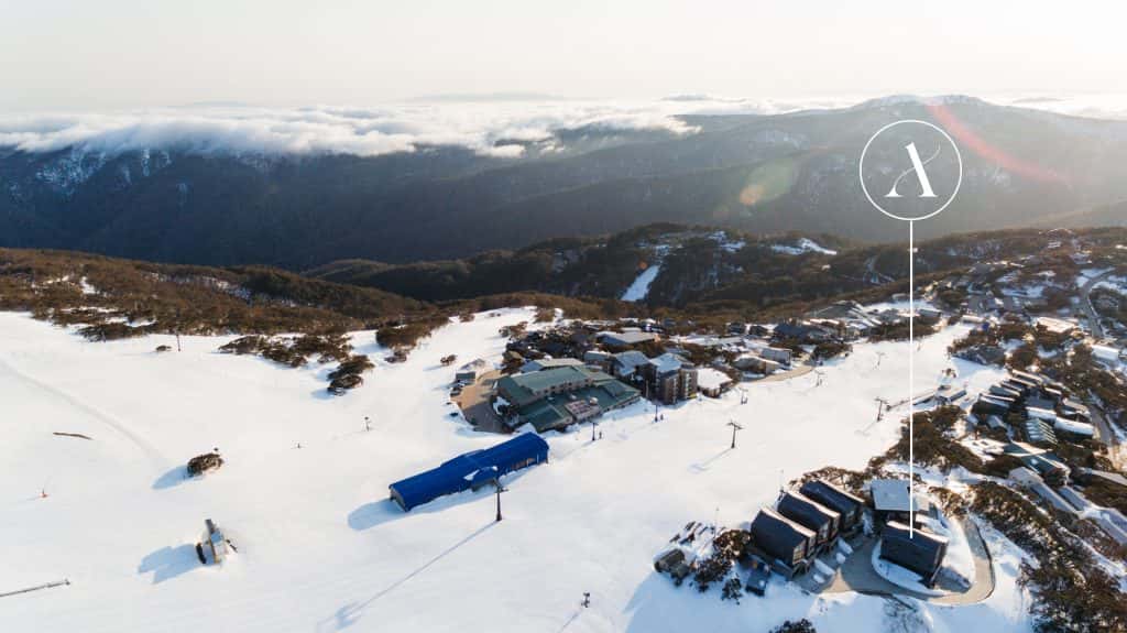 Early snow fall, signs of a huge season White Horse Village